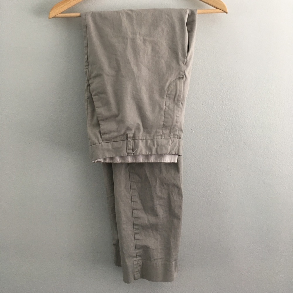 Chinos